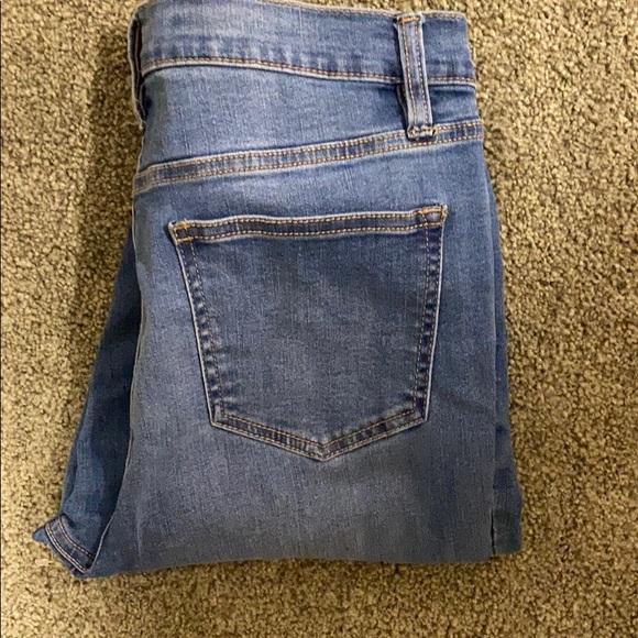 Jeans - Picture 5 of 5